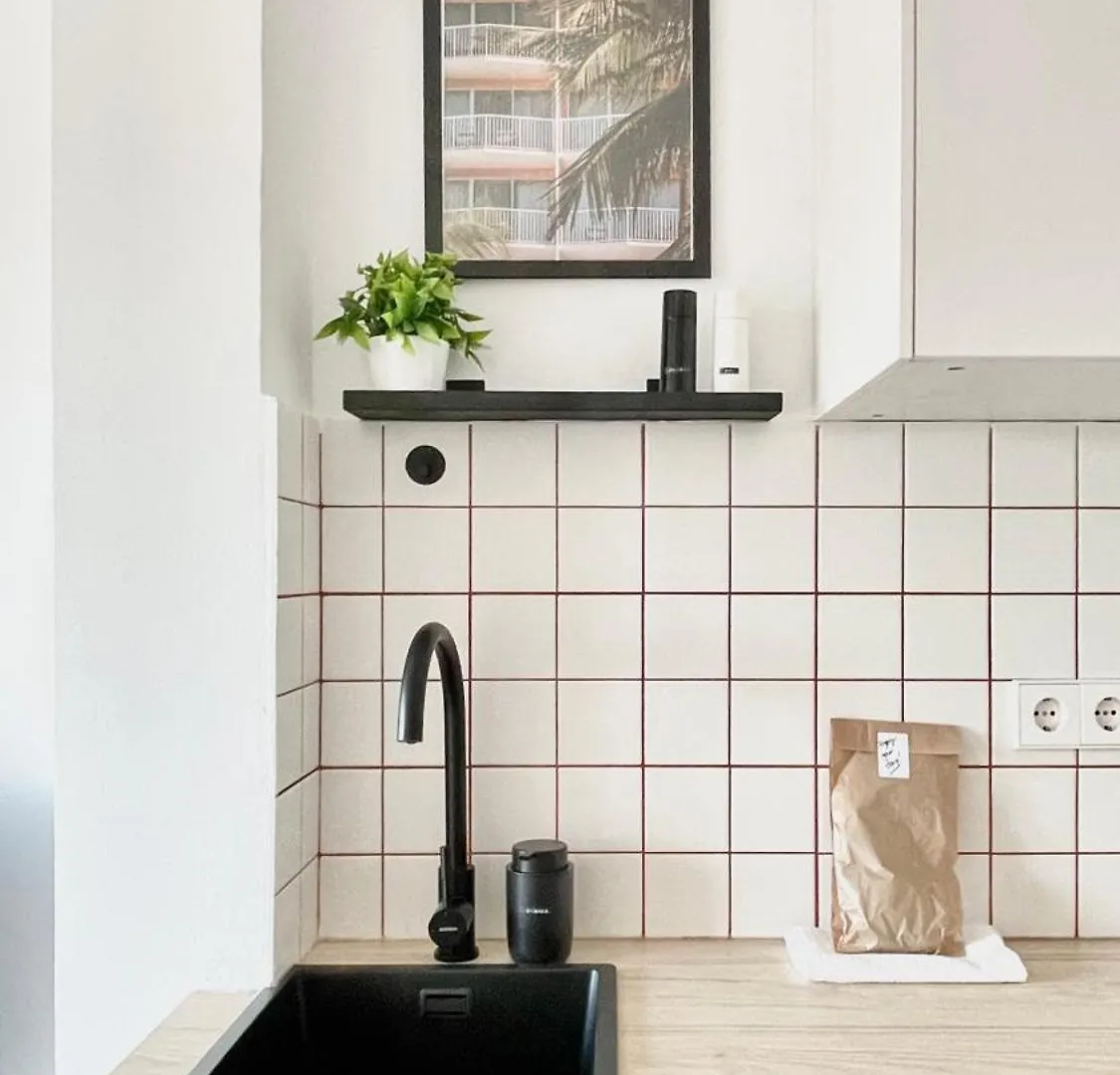 Apartament Estilos I Renovat A Primera Linia, Amb Vistes Privilegiades! Empuriabrava 0*,