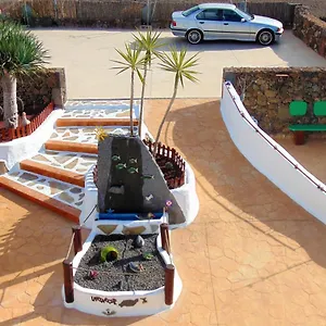 https://buganvilla-molino.in-canary-islands.com